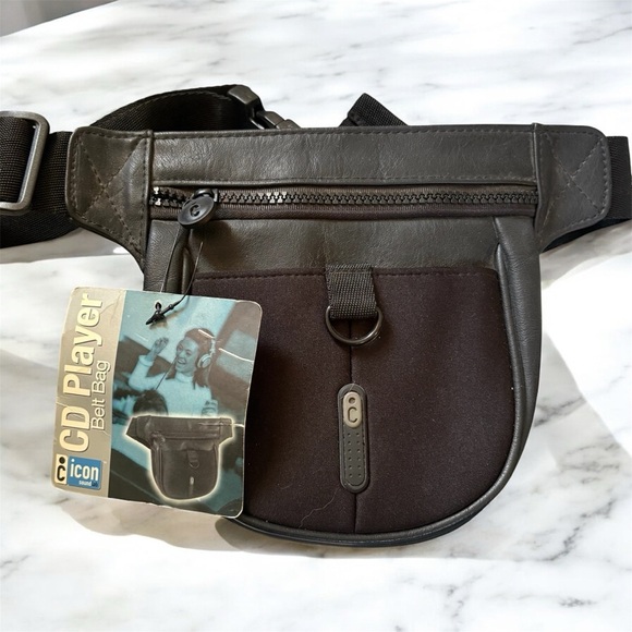 Vintage NWT Icon Black CD Player Belt Bag Y2K 90s CD Holder - Picture 1 of 7